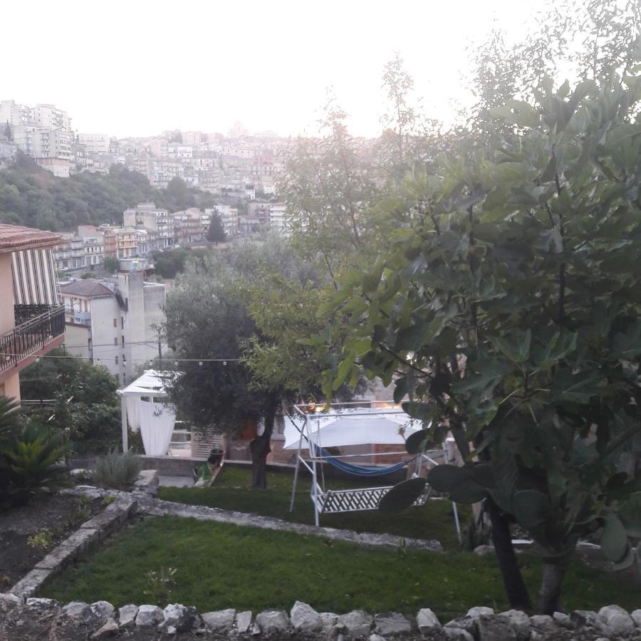 Casa Sabir Villa Modica Bagian luar foto